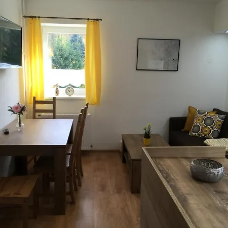Rychtarikovi Lejlighed Černý Dŭl